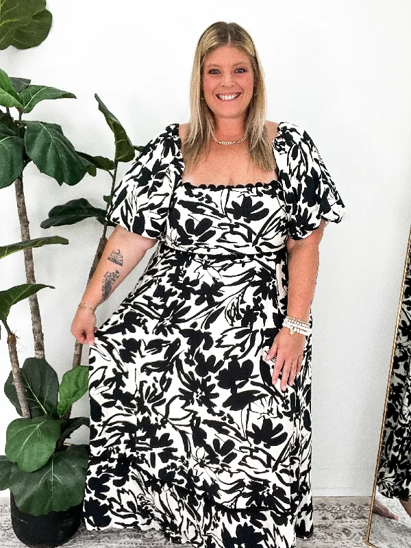 Curvy Full of Florals Midi Dress