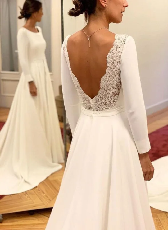 V Back Round Wedding Dresses Bridal Gowns with 3/4 Sleeves